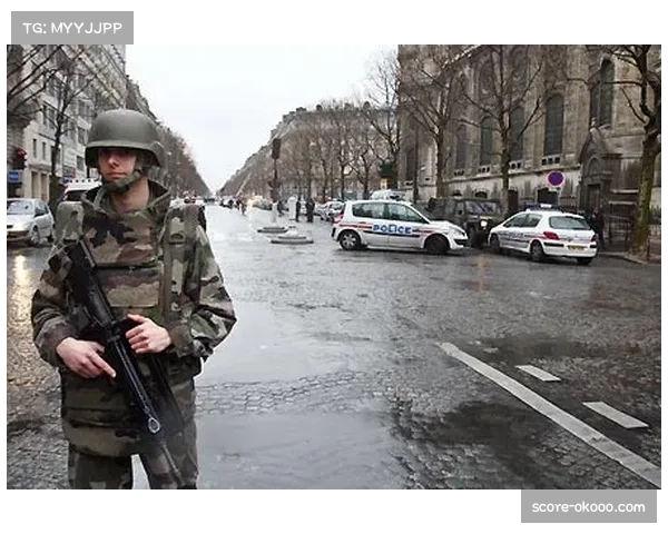 摩纳哥防线伤缺三员大将导致被巴黎逆转